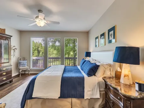 300 Coral Gables Trinity TX 75862