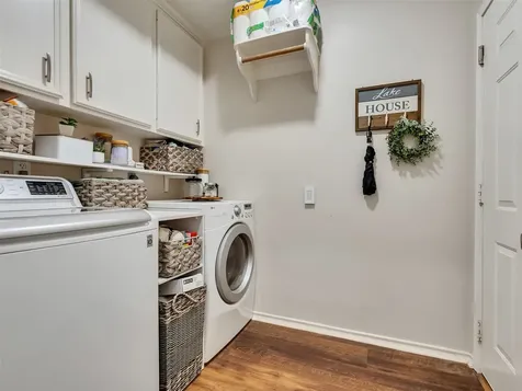 300 Coral Gables Trinity TX 75862