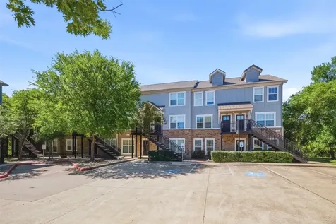 1725 Harvey Mitchell Parkway 126 College Station TX 77840