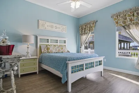 2573 Whitecap Crystal Beach TX 77650