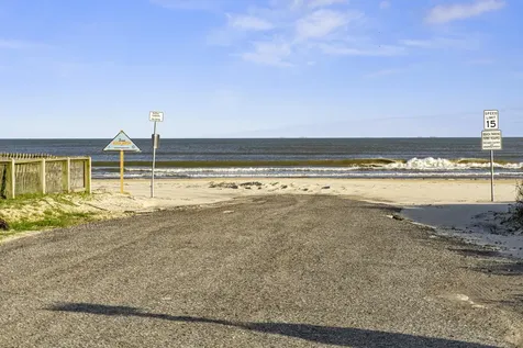 2573 Whitecap Crystal Beach TX 77650
