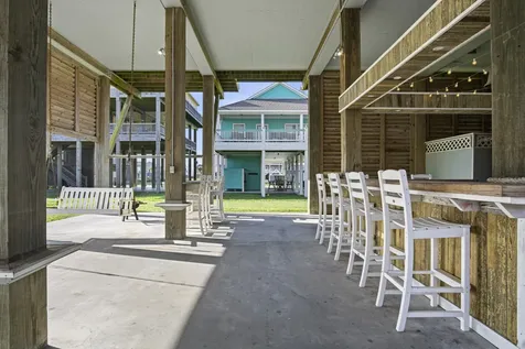2573 Whitecap Crystal Beach TX 77650