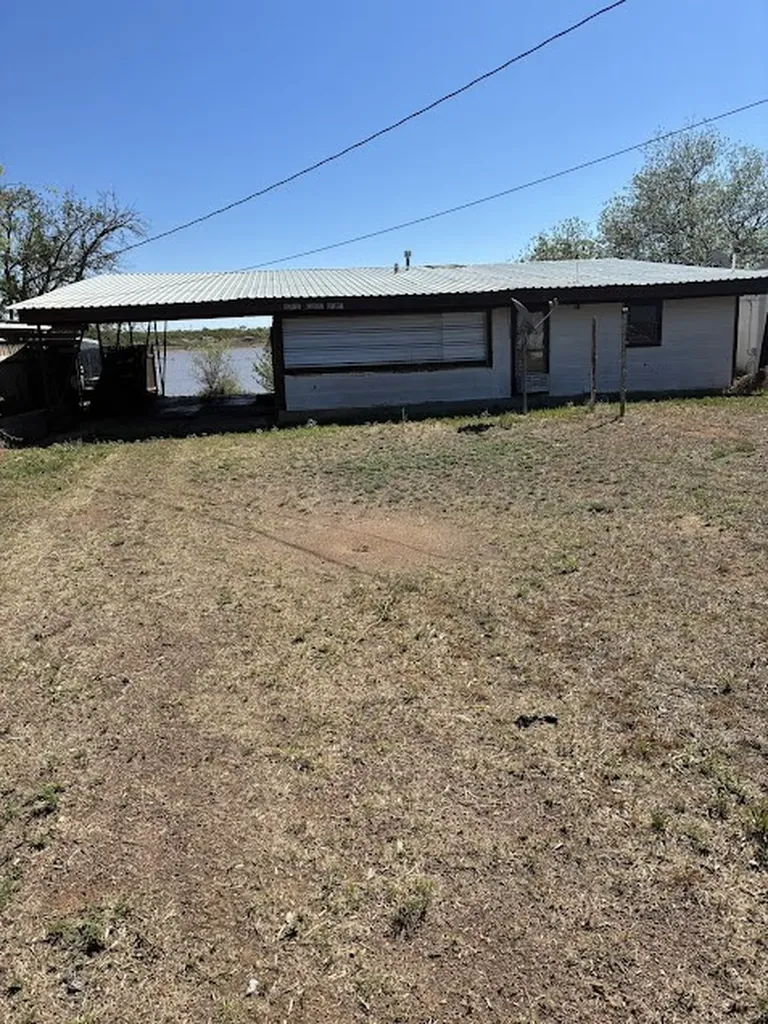 2239 Lois Lane Colorado City TX 79512