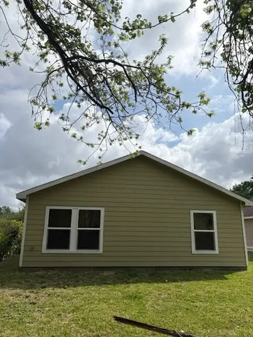 619 N Vionett Lane Texas City TX 77591