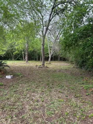619 N Vionett Lane Texas City TX 77591