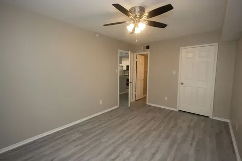 4647 Wild Indigo Street 355 Houston TX 77027