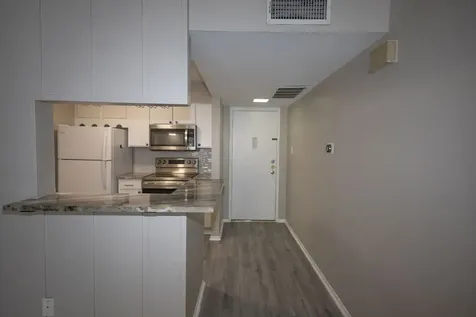 4647 Wild Indigo Street 355 Houston TX 77027