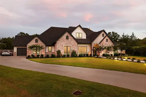 3753 Cooper Court College Station TX 77845