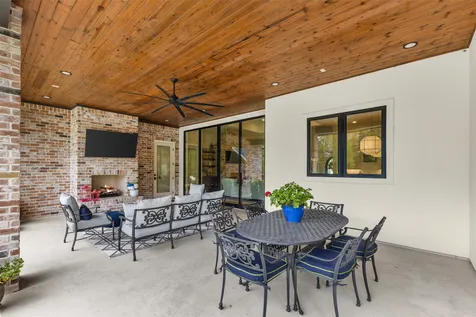 3753 Cooper Court College Station TX 77845