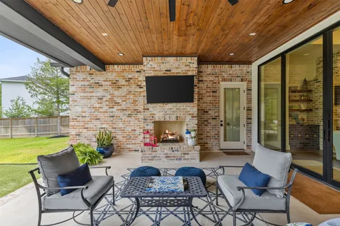 3753 Cooper Court College Station TX 77845