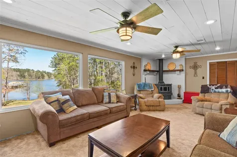 286 Lynwood Burkeville TX 75932