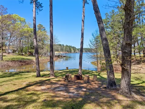 286 Lynwood Burkeville TX 75932