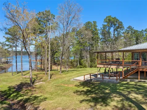 286 Lynwood Burkeville TX 75932
