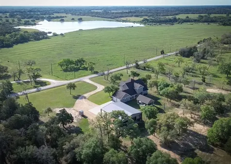 1572 County Road 134 Hallettsville TX 77964