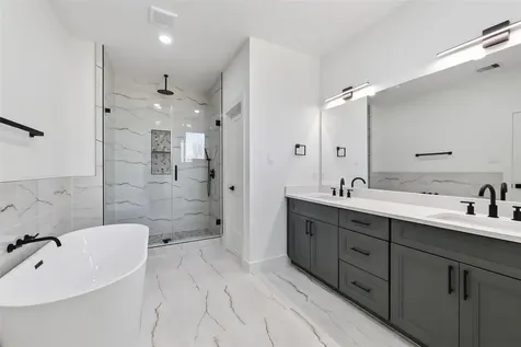 971 Highland Light Lane Houston TX 77091