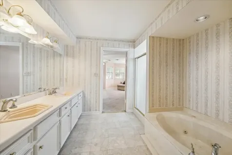 2739 Blue Glen Lane Houston TX 77073