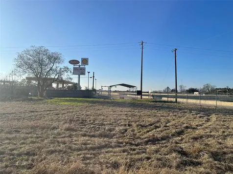 44393 Highway 290 Prairie View TX 77484
