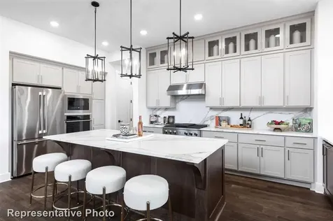 12039 Lake View Boulevard Mont Belvieu TX 77523