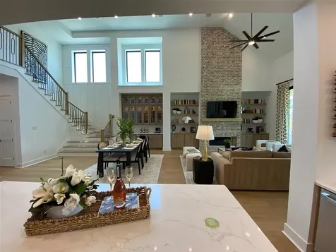 12039 Lake View Boulevard Mont Belvieu TX 77523