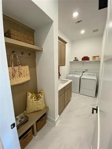 12039 Lake View Boulevard Mont Belvieu TX 77523