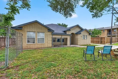 2719 Richmond Street Needville TX 77461