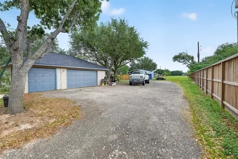 2719 Richmond Street Needville TX 77461
