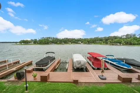 801 River Road F120 Montgomery TX 77356