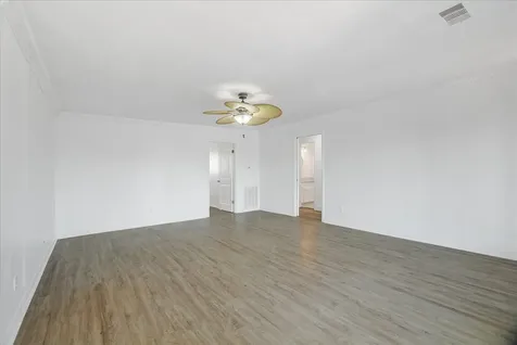 784 Marlin Bayou Vista TX 77563