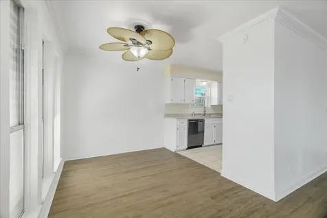 784 Marlin Bayou Vista TX 77563