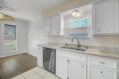 784 Marlin Bayou Vista TX 77563
