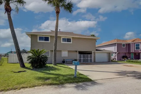 784 Marlin Bayou Vista TX 77563