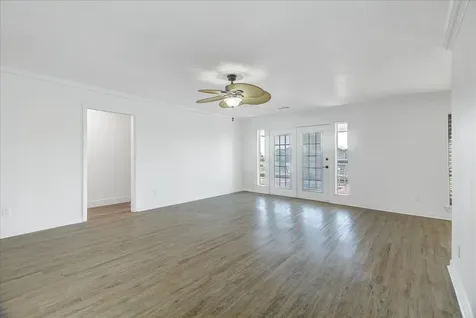 784 Marlin Bayou Vista TX 77563