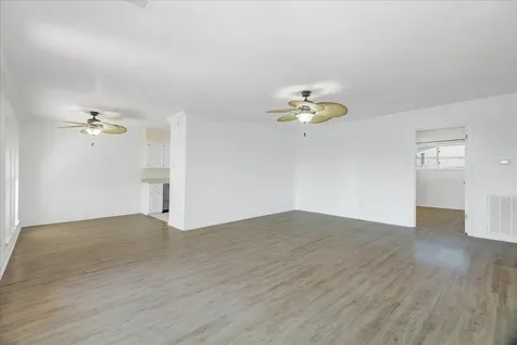 784 Marlin Bayou Vista TX 77563