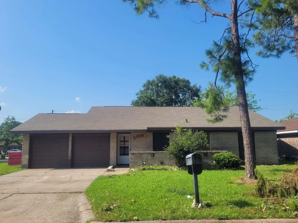 2709 21st Avenue N Texas City TX 77590
