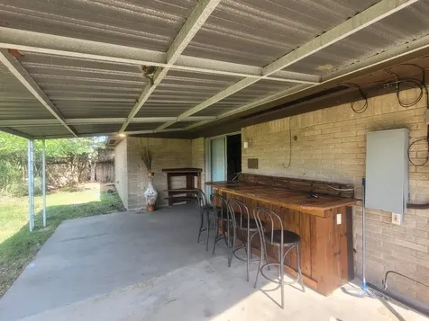 2709 21st Avenue N Texas City TX 77590
