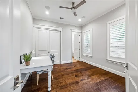 1708 Ashland Street Houston TX 77008