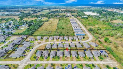 985 Lake View Circle W Brookshire TX 77423