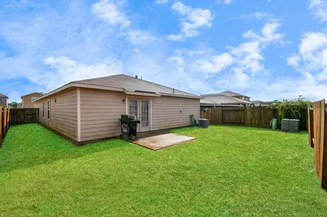 985 Lake View Circle W Brookshire TX 77423
