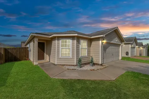 985 Lake View Circle W Brookshire TX 77423