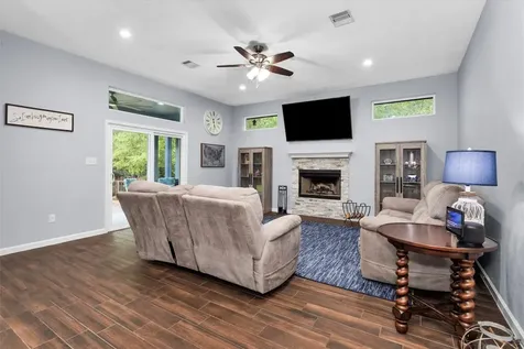 1057 Magnolia Point Drive Huffman TX 77336