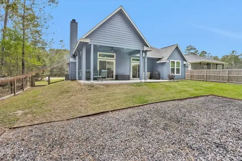 1057 Magnolia Point Drive Huffman TX 77336