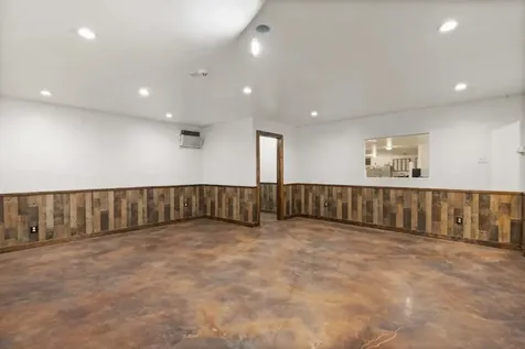 22360 Highway 321 Cleveland TX 77327