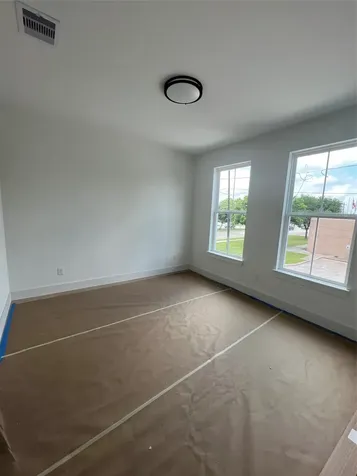 5339 A Larkin Street Houston TX 77007