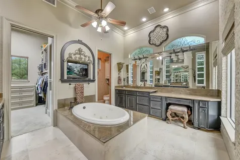 2117 San Miguel Drive Friendswood TX 77546