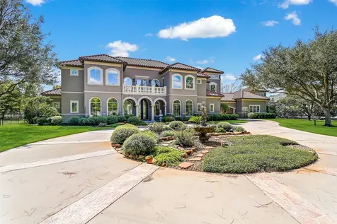 2117 San Miguel Drive Friendswood TX 77546