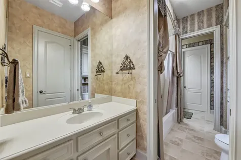 2117 San Miguel Drive Friendswood TX 77546