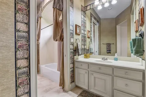 2117 San Miguel Drive Friendswood TX 77546