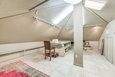 2117 San Miguel Drive Friendswood TX 77546