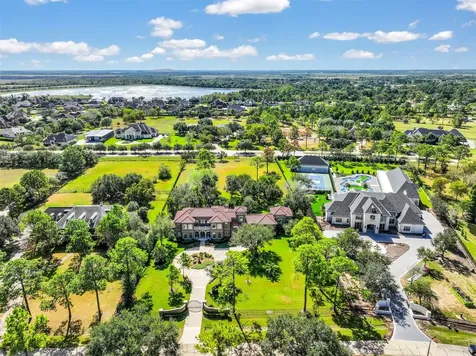 2117 San Miguel Drive Friendswood TX 77546