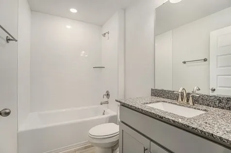 13704 Sorico Bay Drive Texas City TX 77568